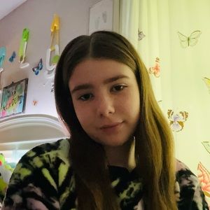 Meet your Posher, Lily